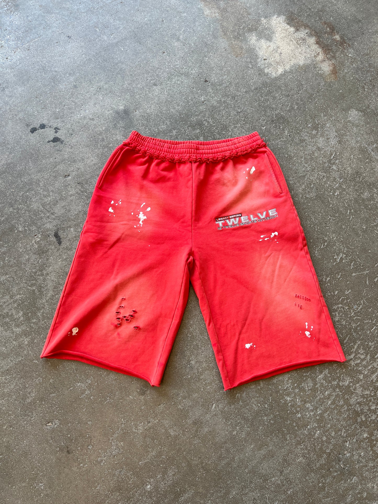 “LEGACY SERIES” RED 3/4 SHORTS