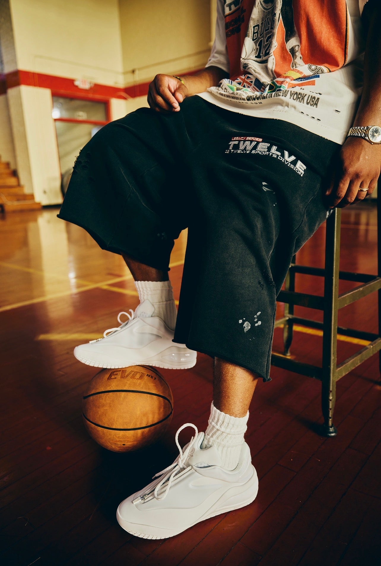 “LEGACY SERIES” BLACK 3/4 SHORTS
