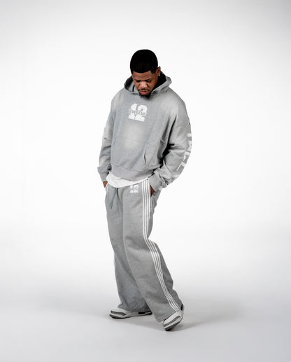 GREY LOUNGE AROUND SWEATS